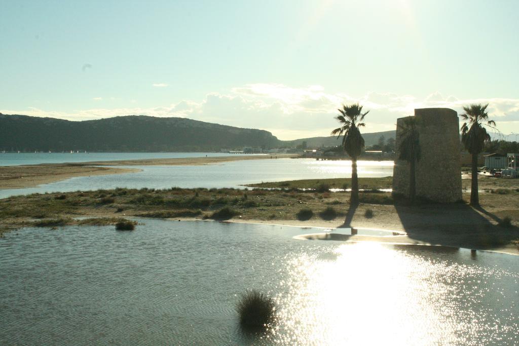 B&Beach Cagliari Guest House Luaran gambar