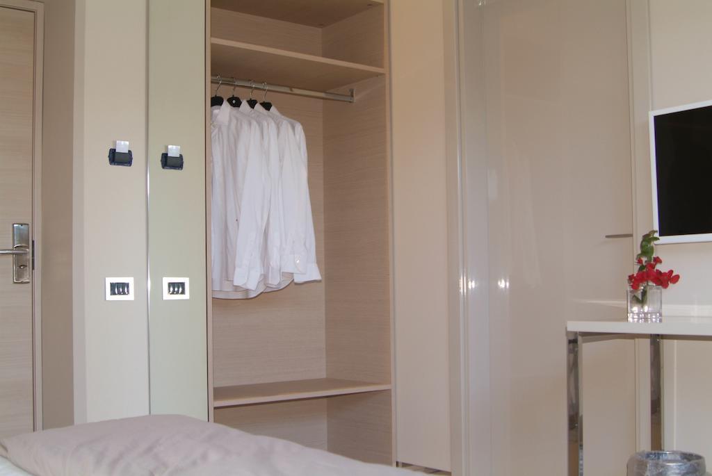 B&Beach Cagliari Guest House Luaran gambar
