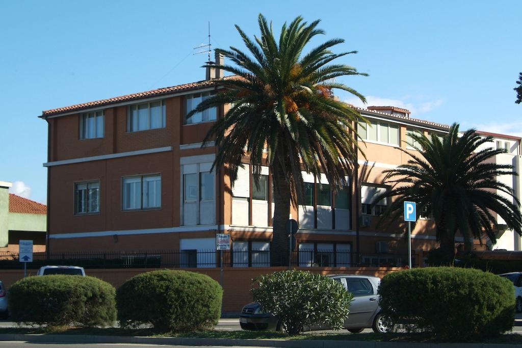 B&Beach Cagliari Guest House Luaran gambar