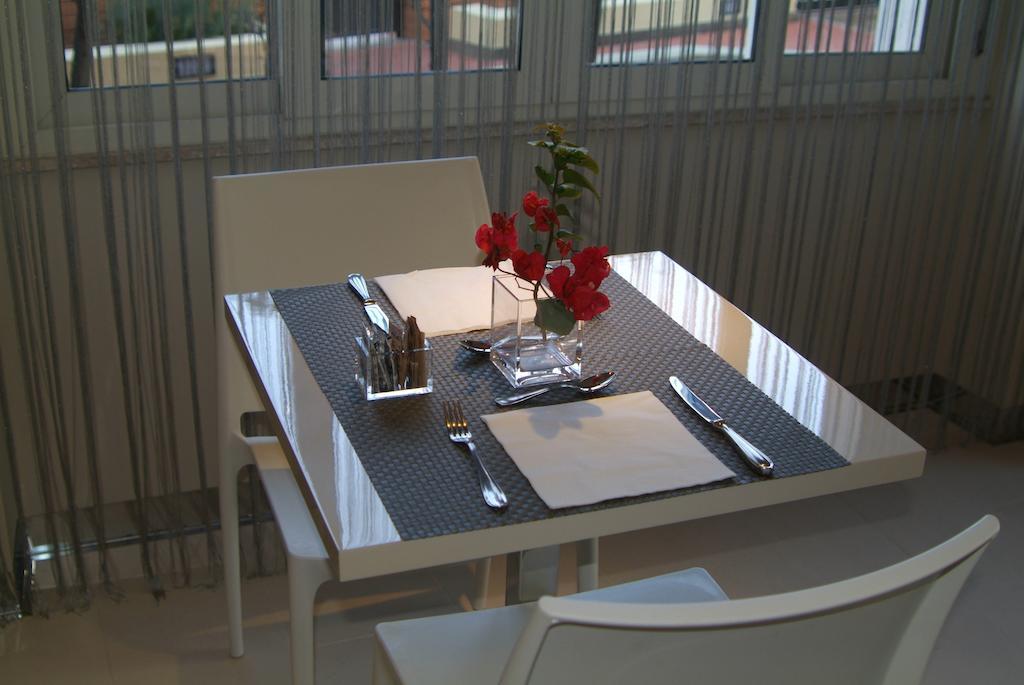 B&Beach Cagliari Guest House Luaran gambar