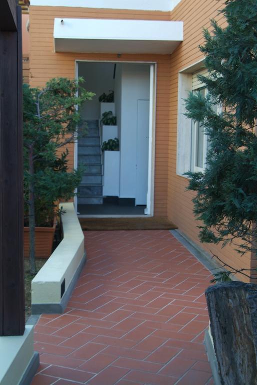 B&Beach Cagliari Guest House Luaran gambar