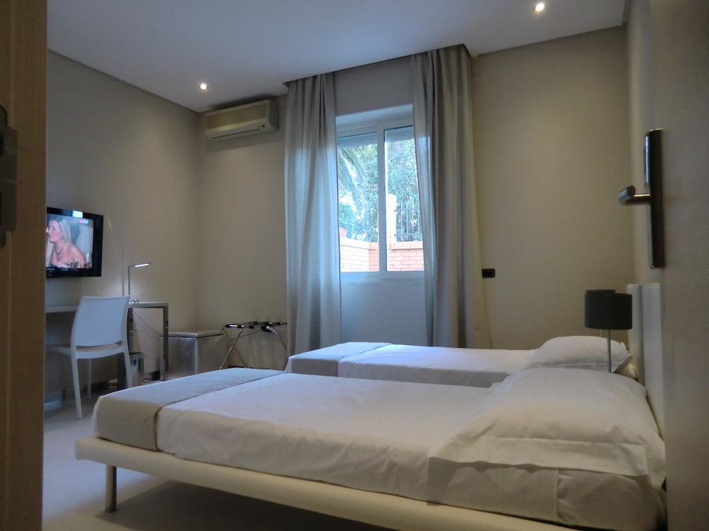B&Beach Cagliari Guest House Bilik gambar